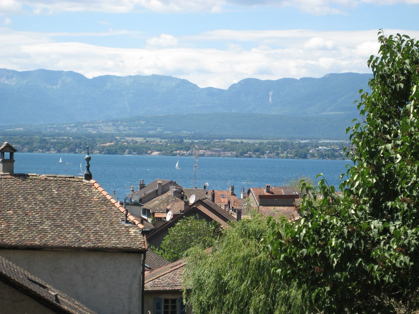 Hermance, guide du village genevois au bord du lac