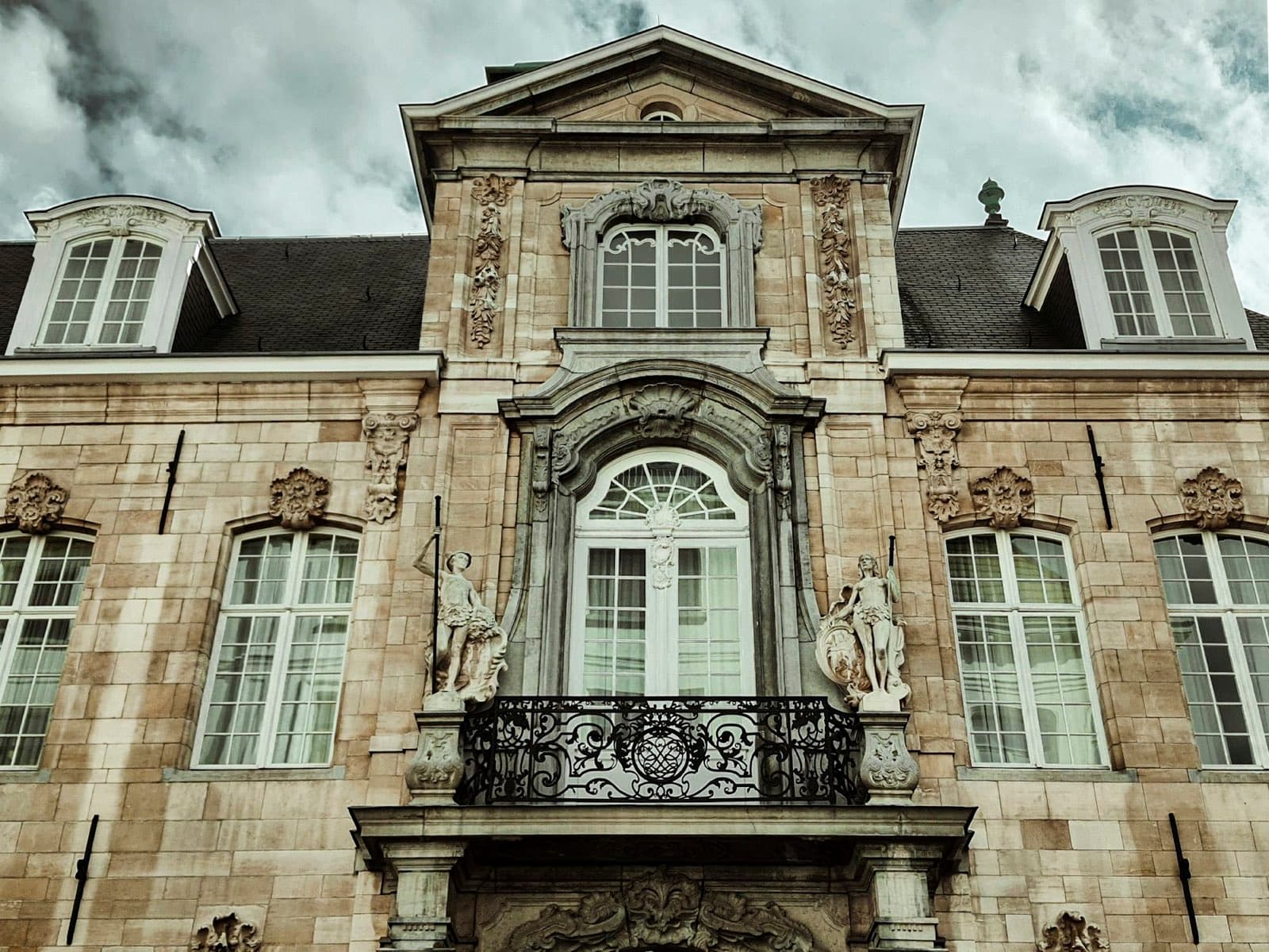 Déléguer la gestion de son bien locatif à une gérance